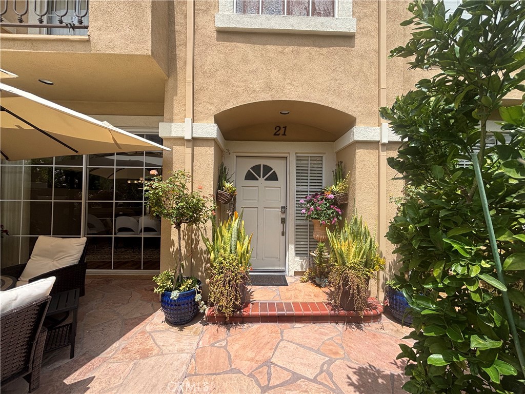 21 Matinee Court Property Photo 1