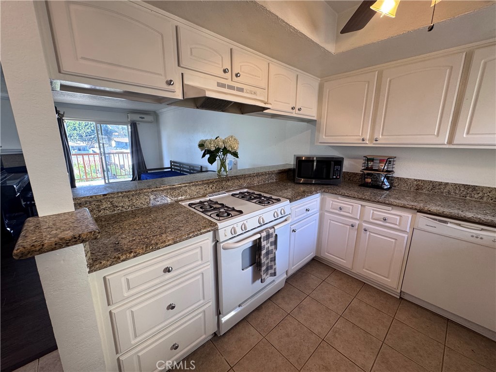 3516 E Ransom Street 303 Property Photo 6