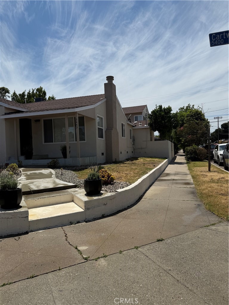 5445 Cartwright Property Photo 2