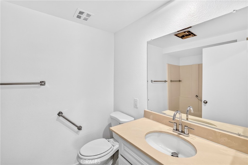2232 Via Puerta A Property Photo 16