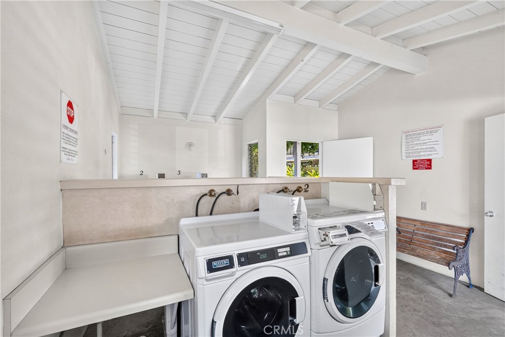2232 Via Puerta A Property Photo 33