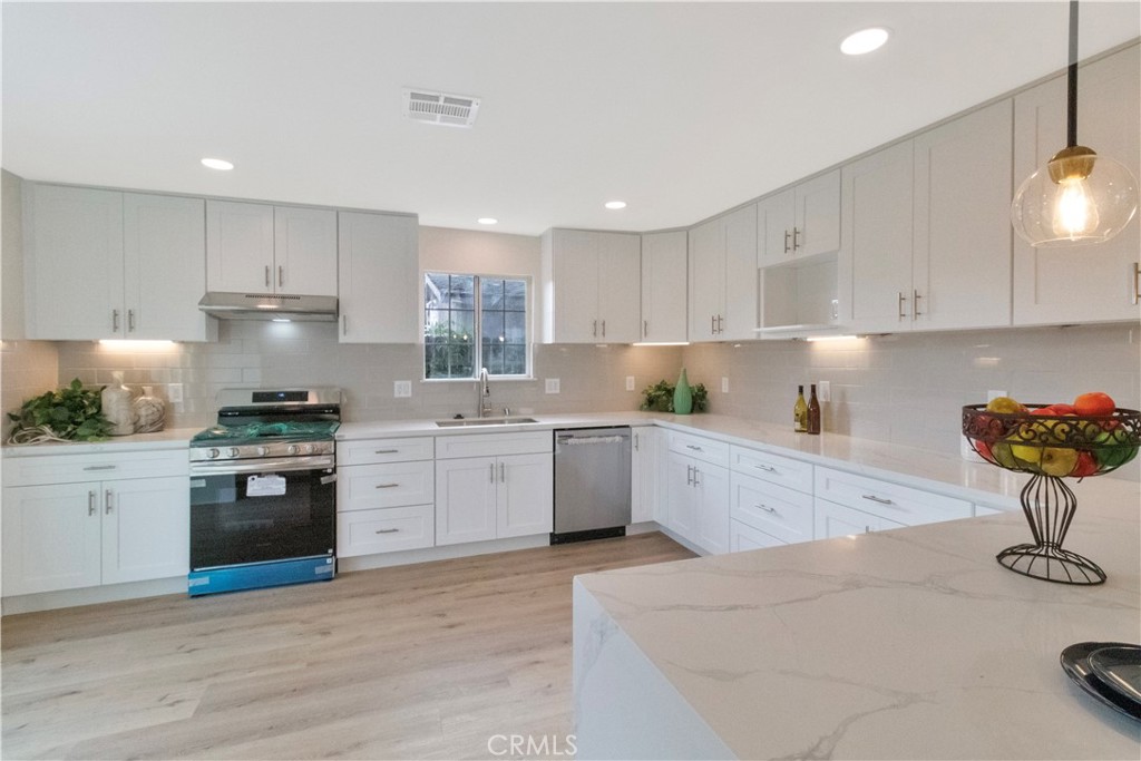 18227 Gallineta Property Photo 13