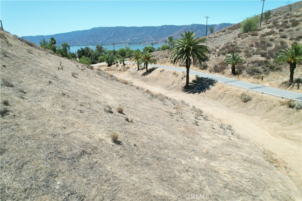 1 Palm Drive Property Photo 4