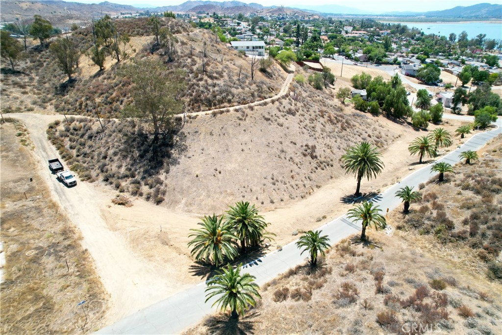 1 Palm Drive Property Photo 7