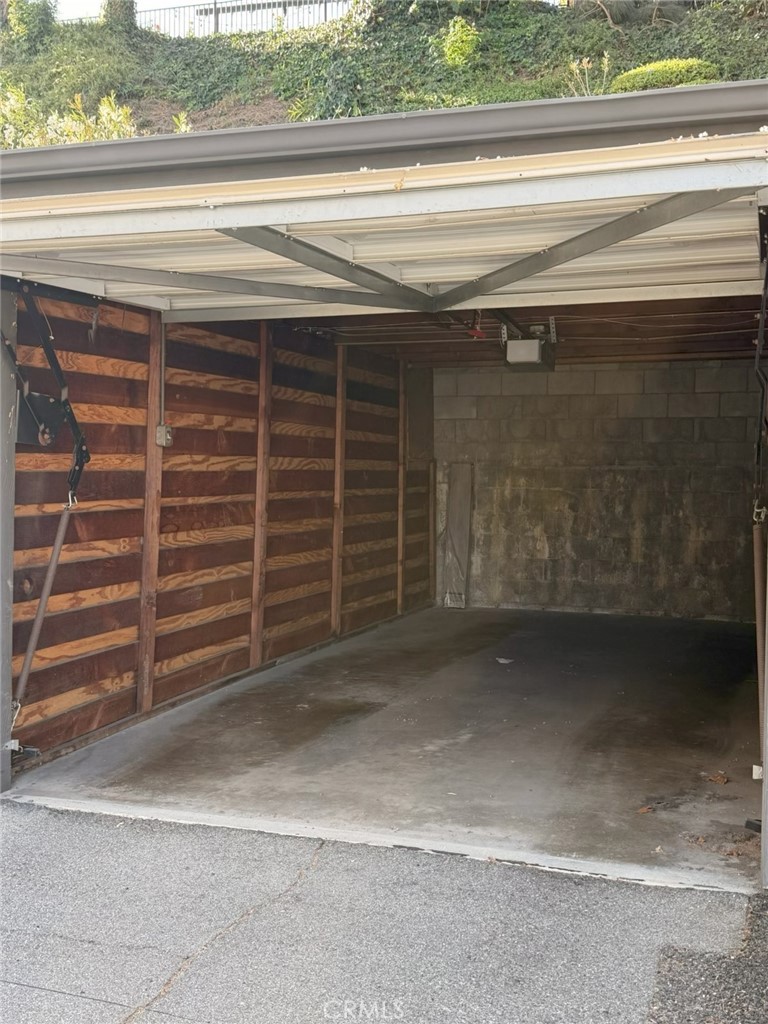 1129 Rosecrans Avenue 28a Property Photo 19