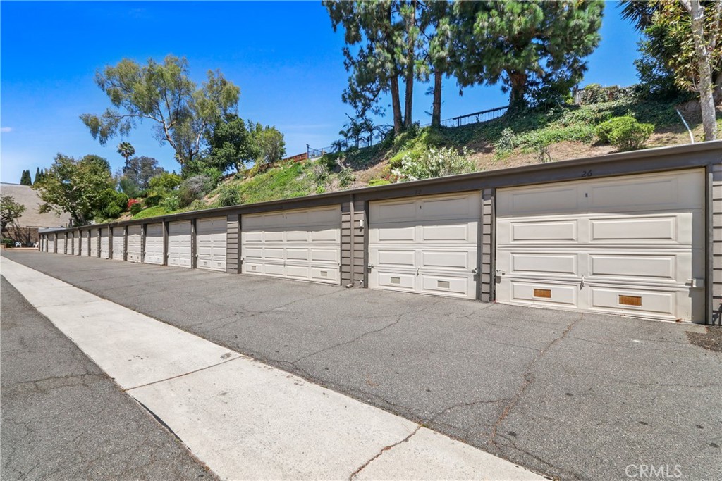 1129 Rosecrans Avenue 28a Property Photo 20