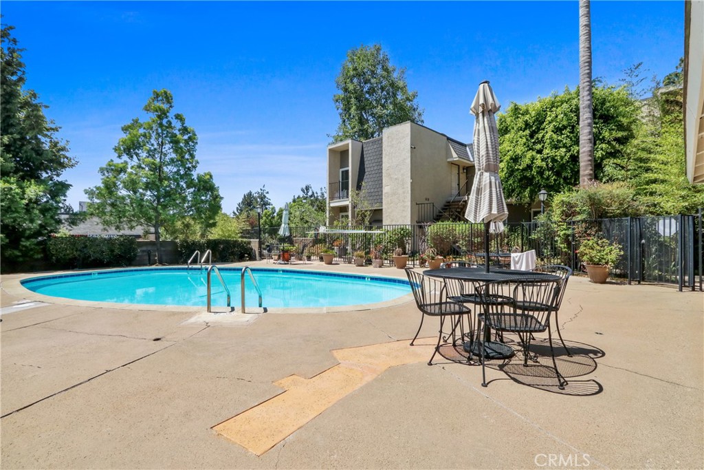 1129 Rosecrans Avenue 28a Property Photo 21