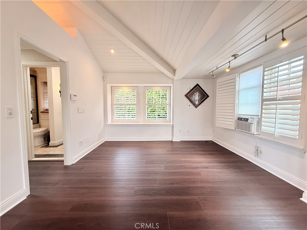 668 Anita Street Property Photo 16