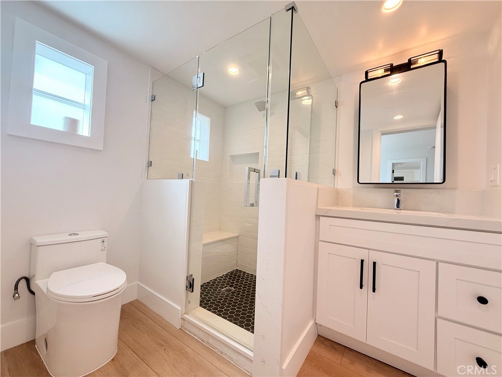 668 Anita Street Property Photo 25