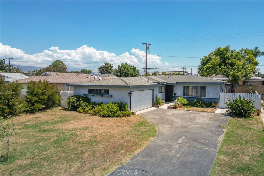 1406 N O Malley Property Photo 1