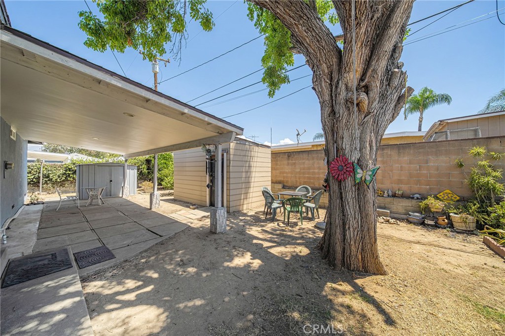 1406 N O Malley Property Photo 14