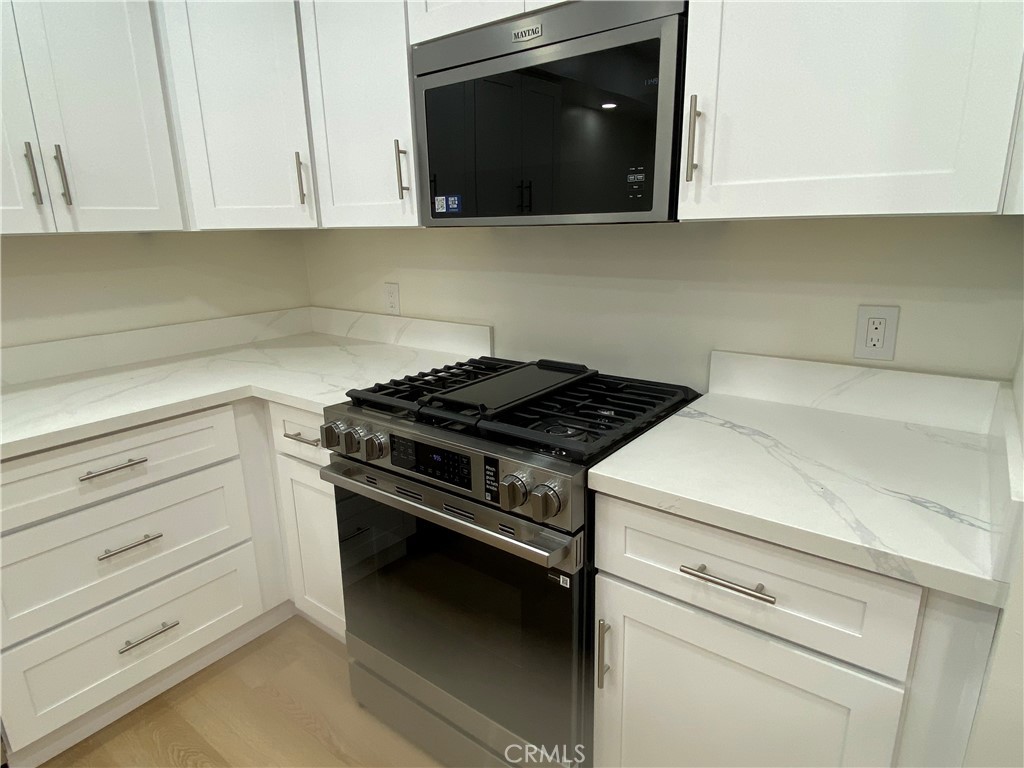 629 Alamo Property Photo 3