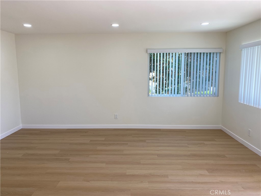 629 Alamo Property Photo 5