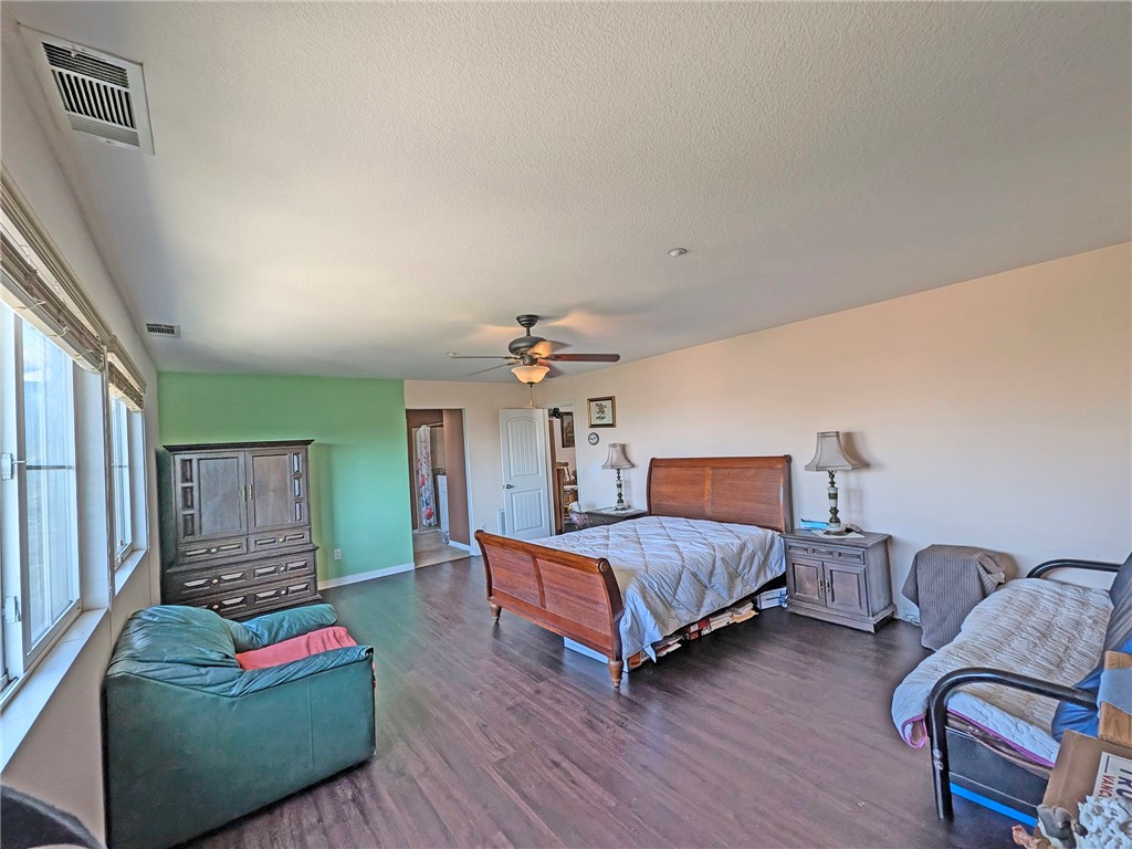 18802 Alderbrook Property Photo 23