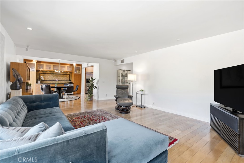 17140 Edgewater Lane Property Photo 15