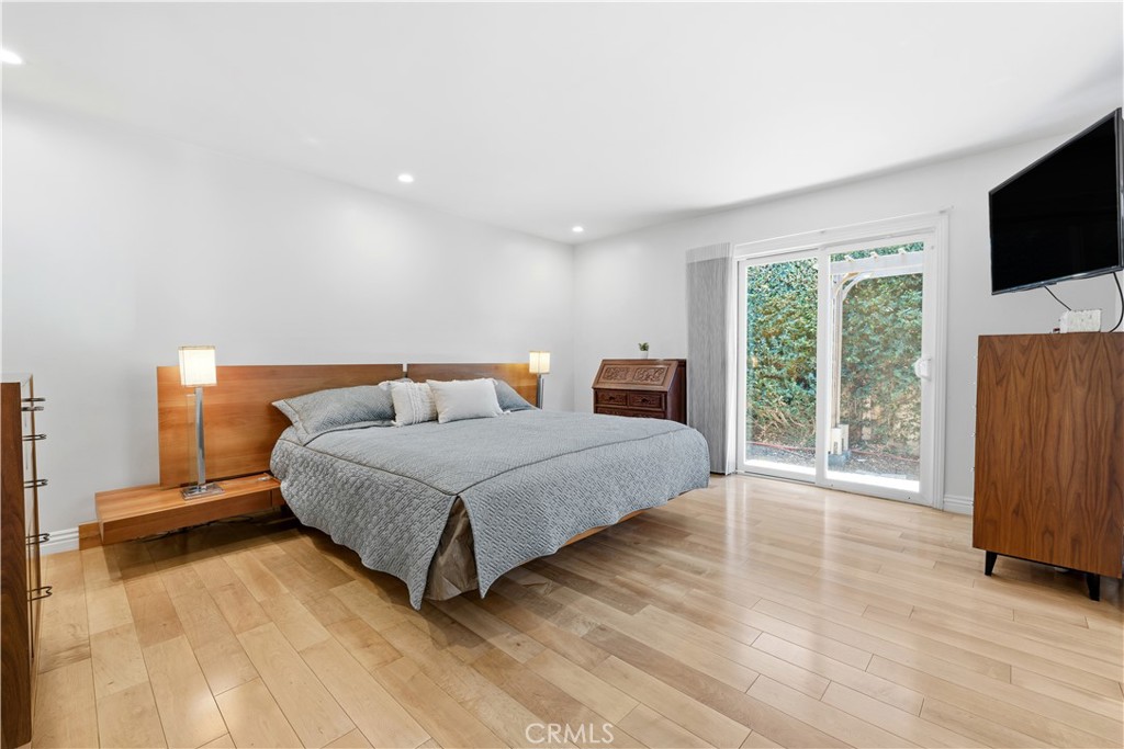 17140 Edgewater Lane Property Photo 29