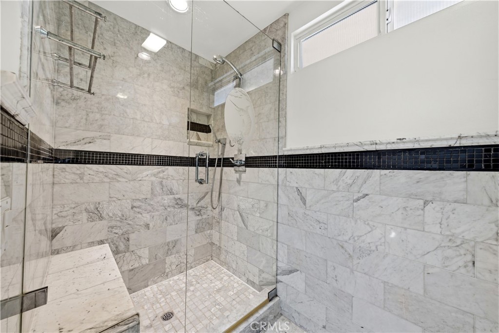 17140 Edgewater Lane Property Photo 32