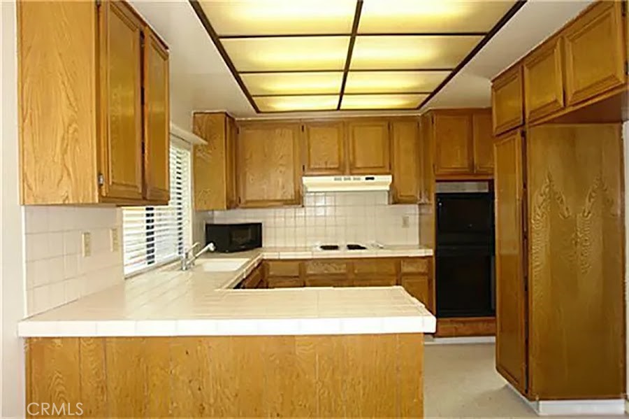 15 Mecklenberg Property Photo 4