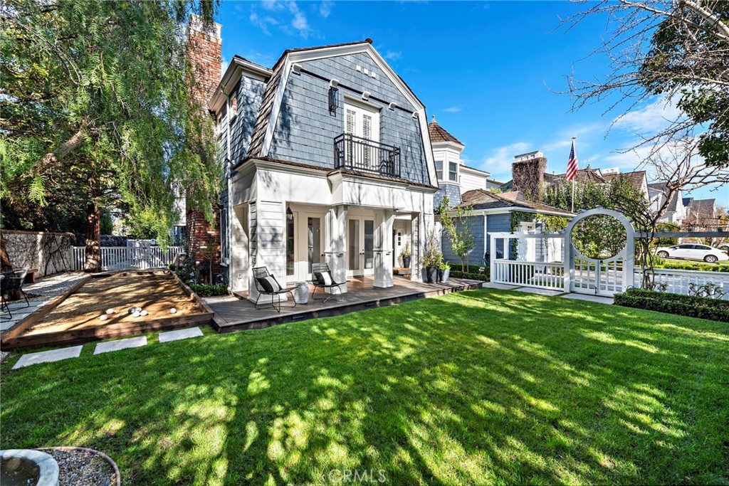 20 Cape Danbury Property Photo 2