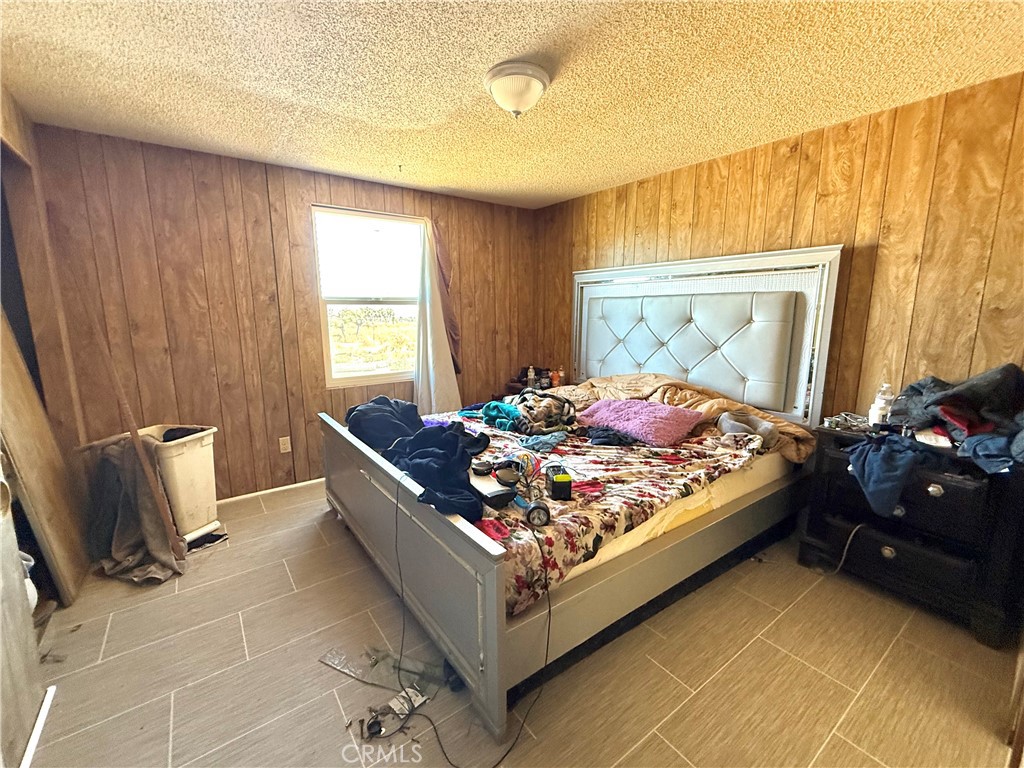 9589 Paramount Property Photo 24