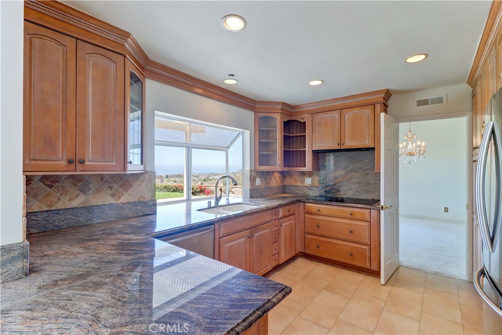 2179 Via Aguila Property Photo 9