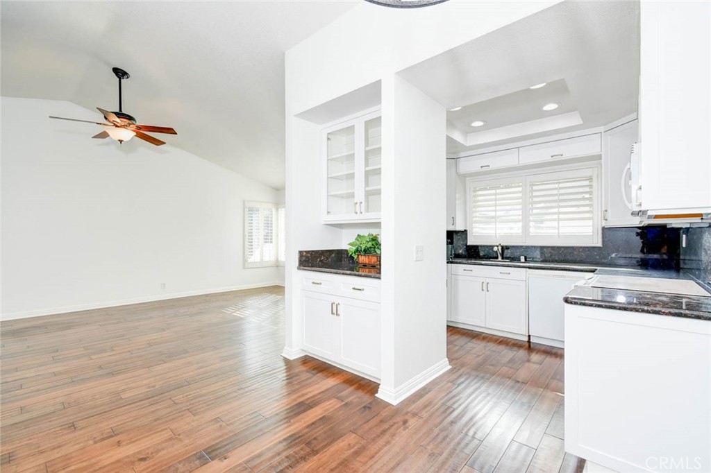 32 Remington Property Photo 4