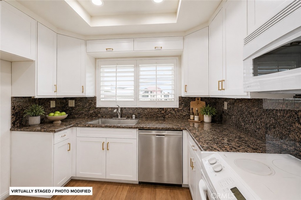 32 Remington Property Photo 13