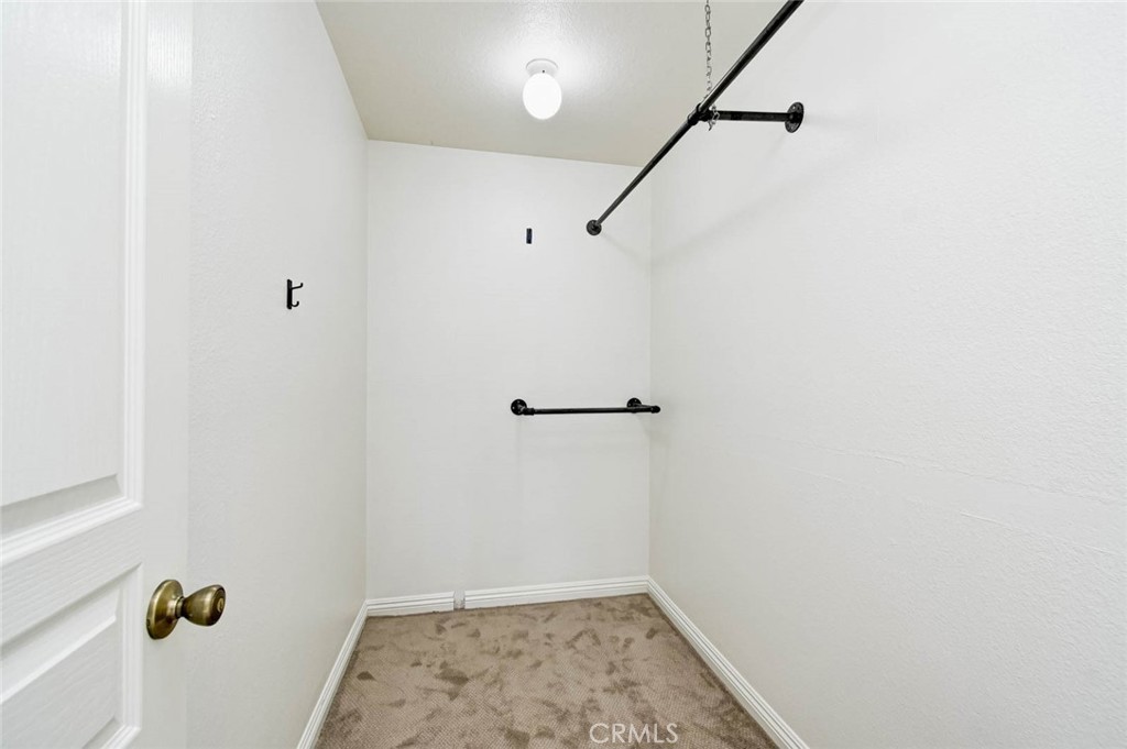 32 Remington Property Photo 19