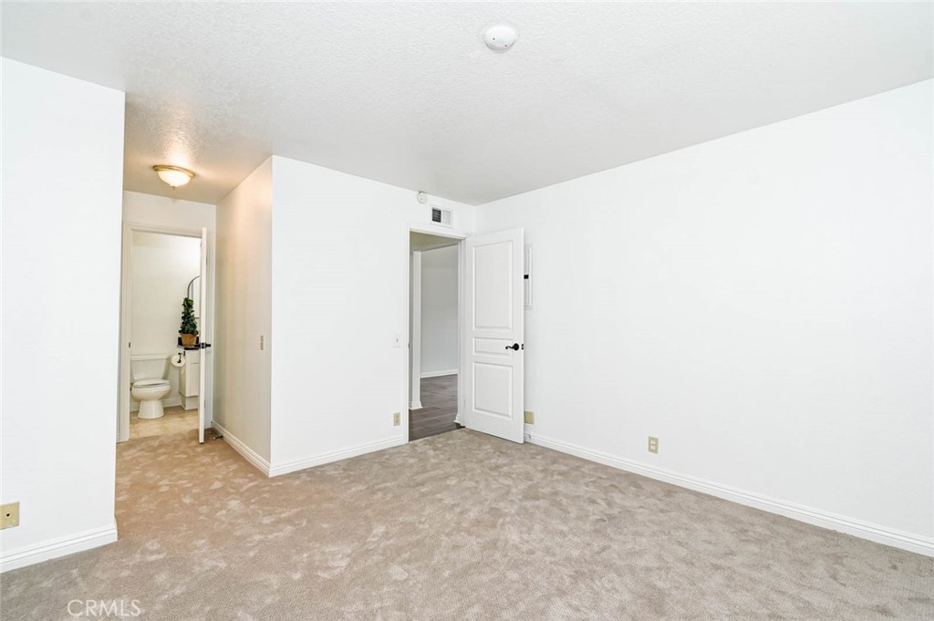 32 Remington Property Photo 20