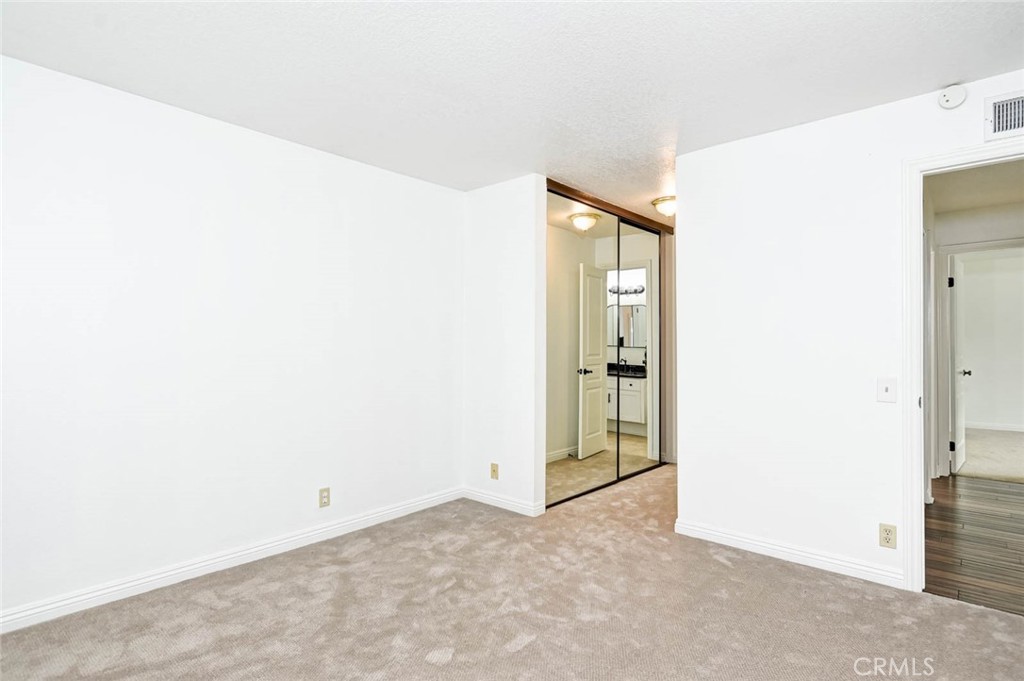 32 Remington Property Photo 21