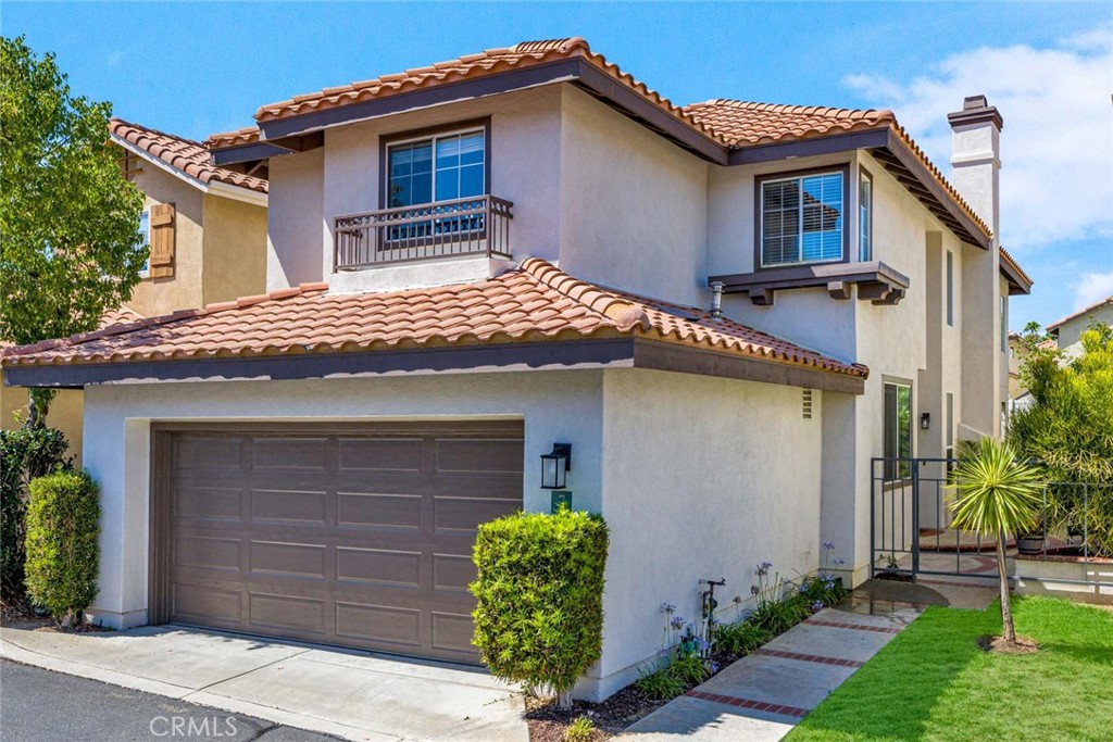 7 Via Encanto Property Photo 3