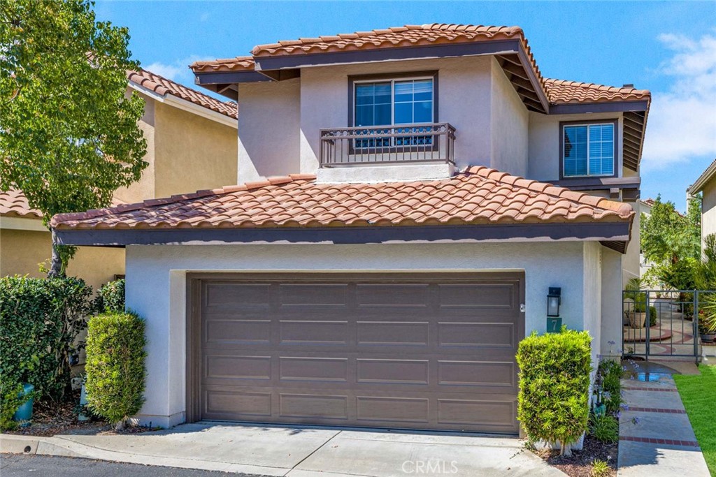 7 Via Encanto Property Photo 4