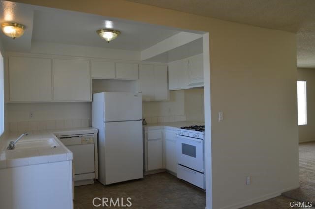 106 E Avenida San Gabriel Property Photo 30