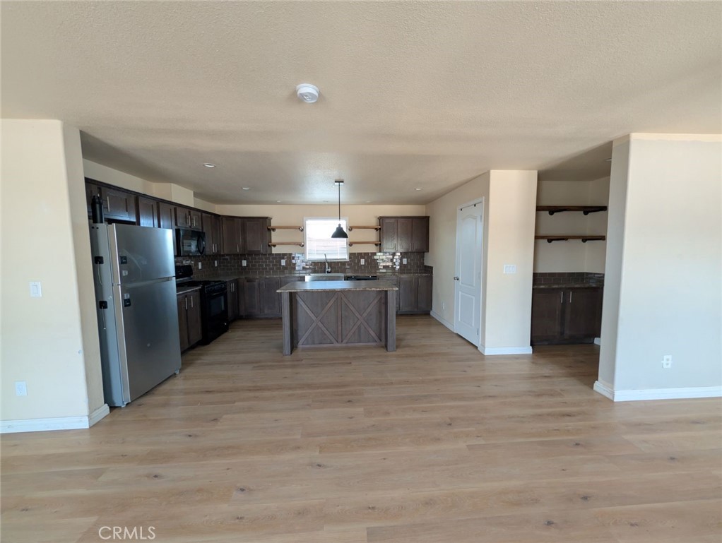 2450 E Hobsonway 67 Property Photo 2