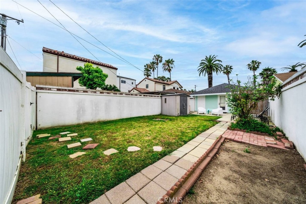218 11 Th Street Property Photo 5