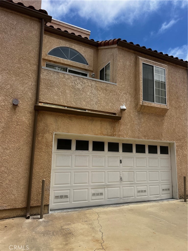5131 Dunbar Property Photo 14