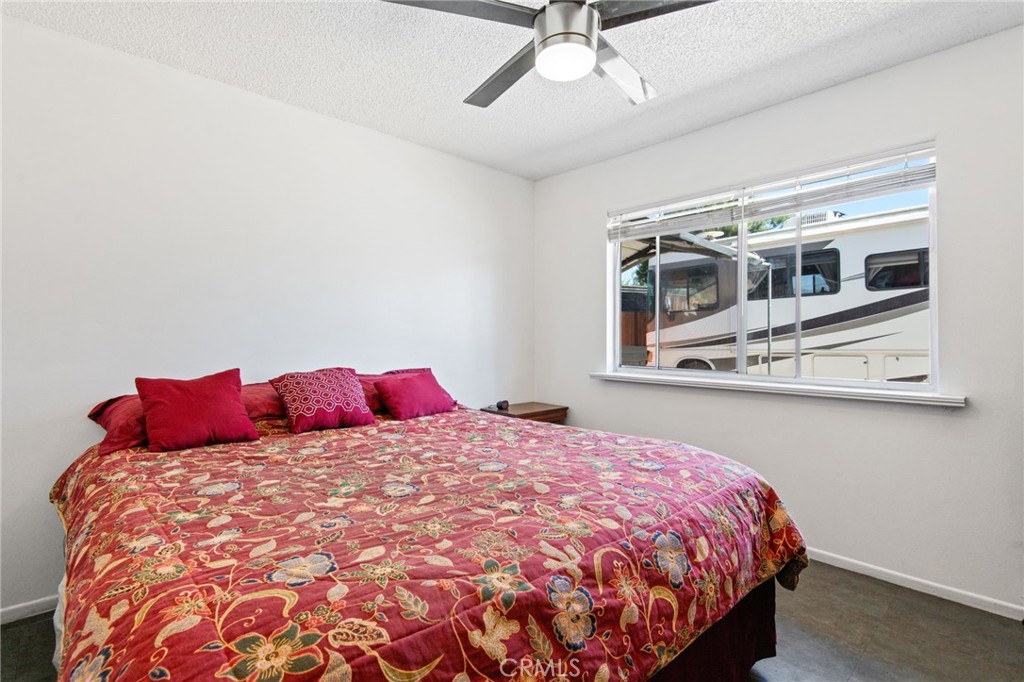 16570 Fairfax Drive Property Photo 14