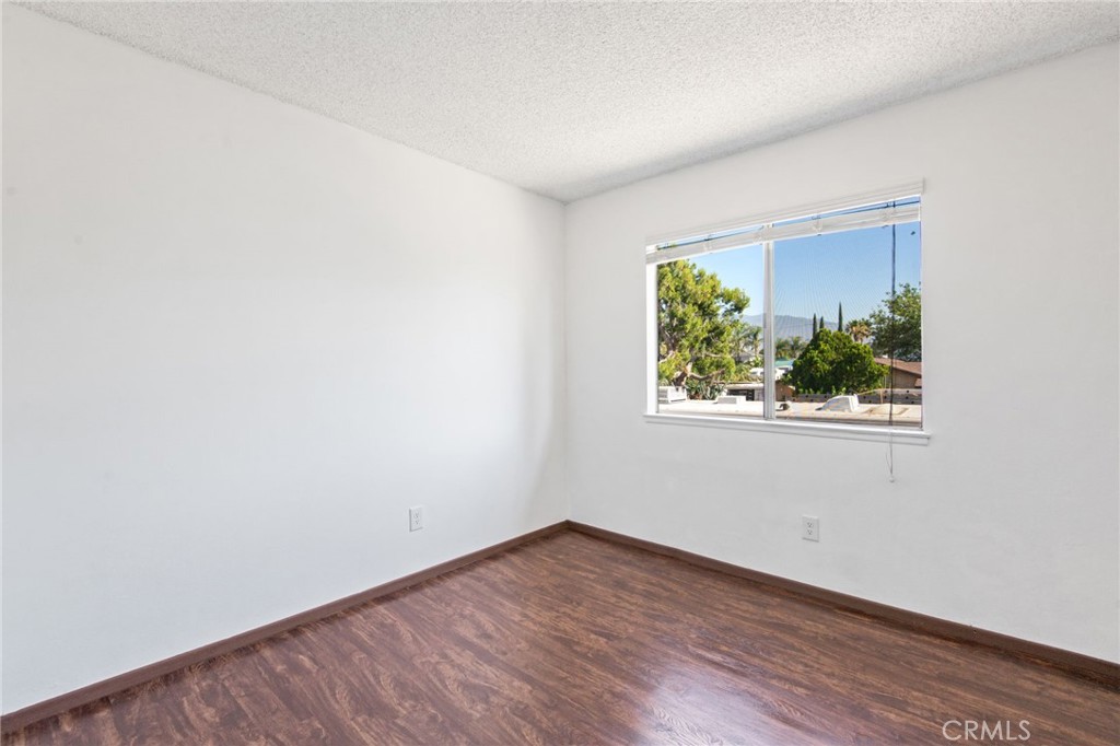 16570 Fairfax Drive Property Photo 26