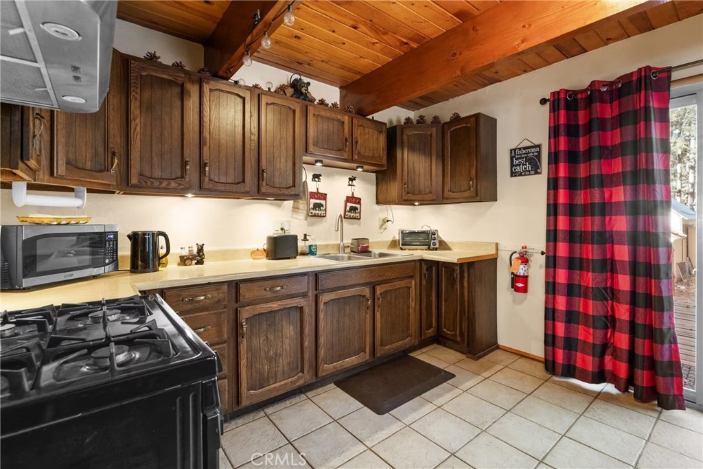 42674 Cedar Property Photo 15