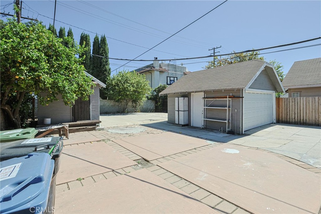 504 N 1st St Property Photo 63