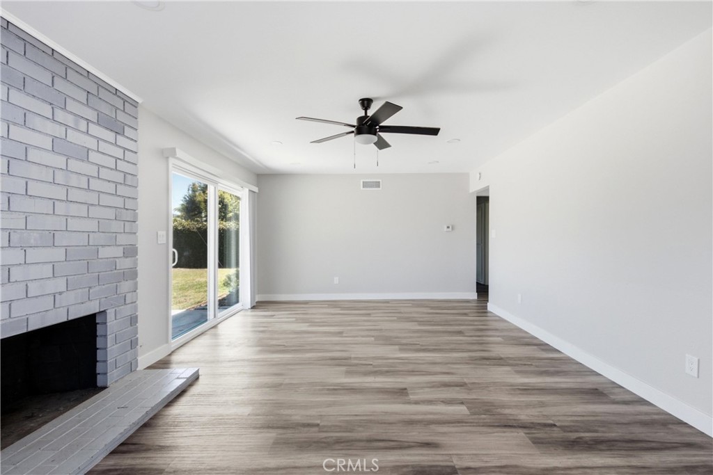 2964 Redwood Property Photo 11
