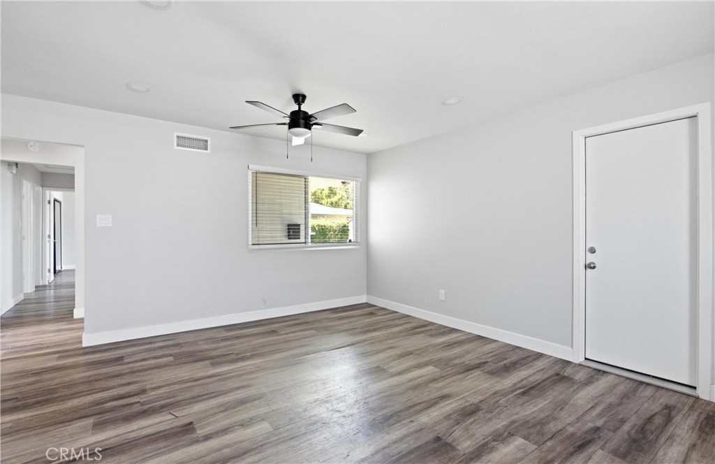 2964 Redwood Property Photo 13