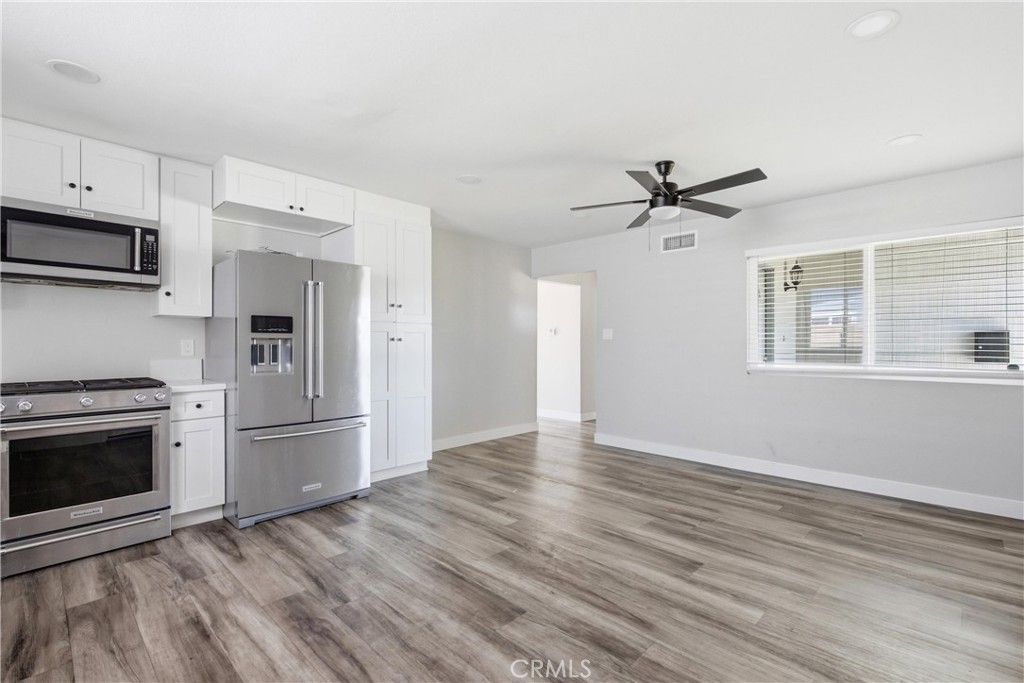 2964 Redwood Property Photo 15