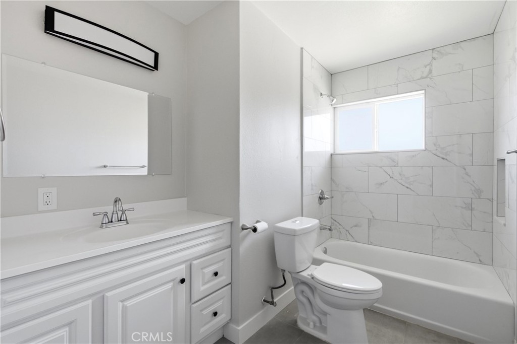 2964 Redwood Property Photo 21