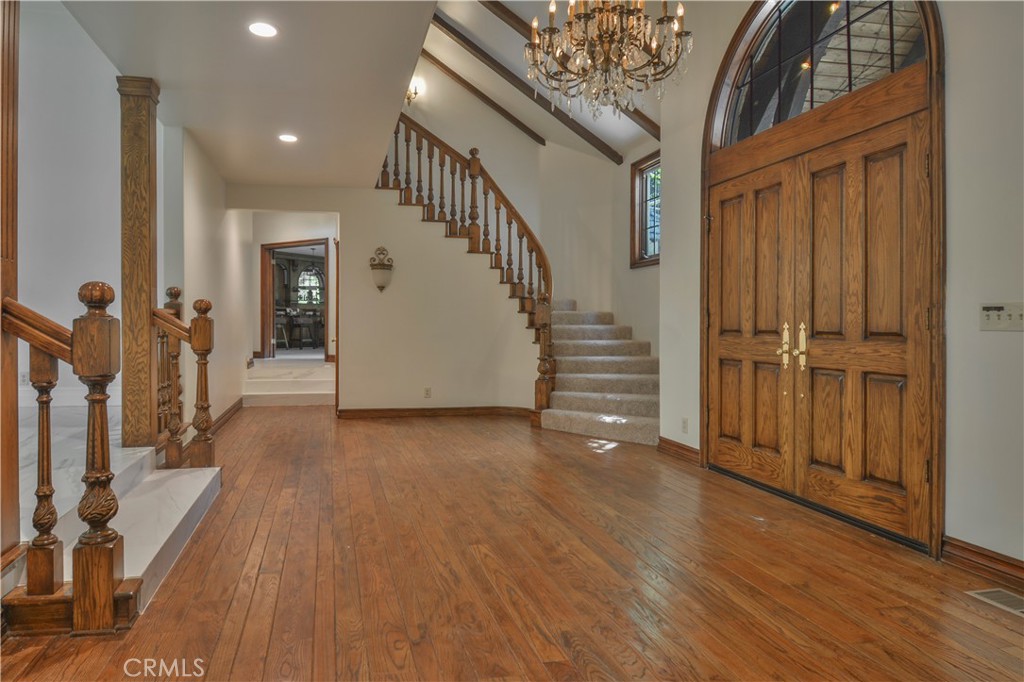 139 Cedar Ridge Property Photo 5