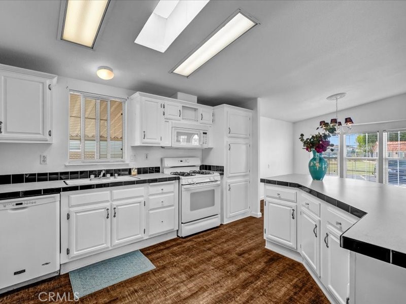 16222 Monterey 84 Property Photo 10