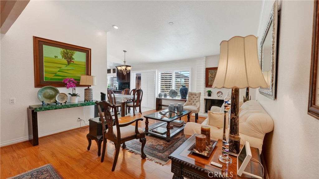 27302 Via Olmo Property Photo 7