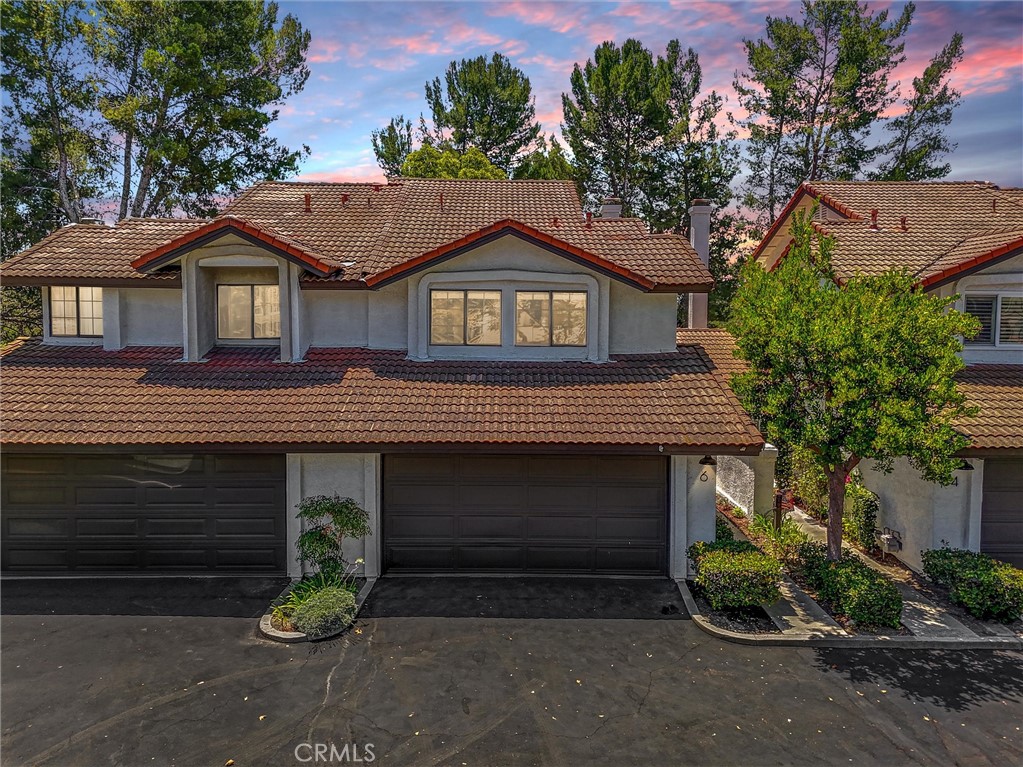 6 Shadow Hill Property Photo 1