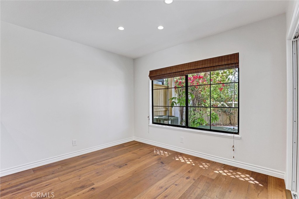 6 Shadow Hill Property Photo 21