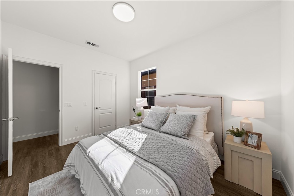 2 Conifer Property Photo 32
